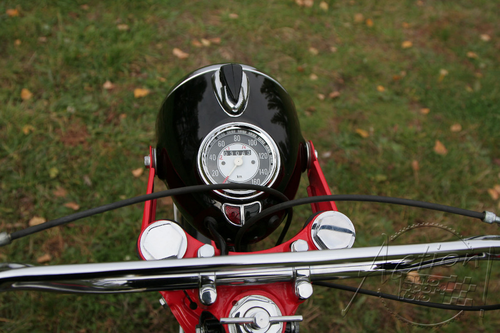 Marián Bazala;jawa calif-5313.jpg